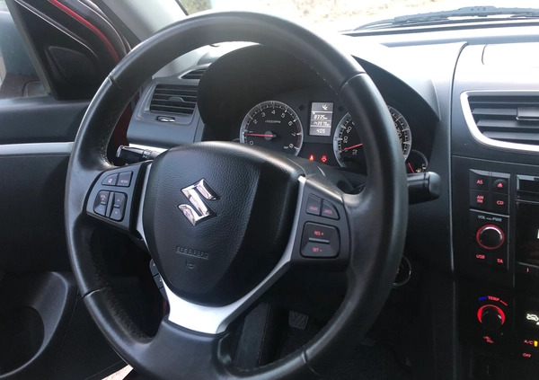 Suzuki Swift cena 23499 przebieg: 143979, rok produkcji 2012 z Czersk małe 631